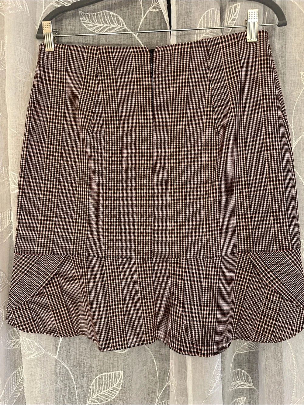 White House Black Market Burgundy and Black Plaid Mini Skirt with Ruffle Hem - Picture 3 of 7
